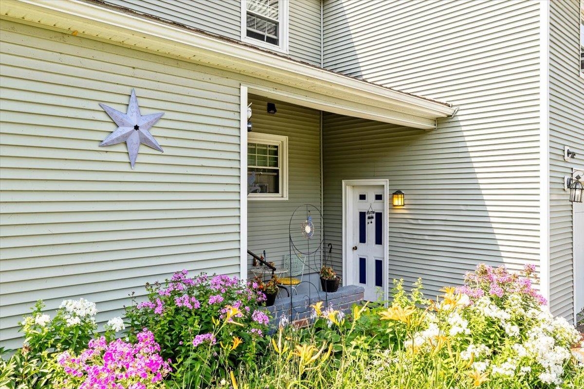 145 Bradley Hill Road Georgia, VT 05468 - Photo 6 of 38