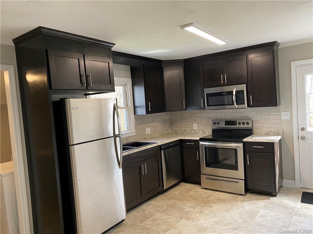 2122 Boxcar Road Lancaster, SC 29720 - Photo 2 of 26 Gallery Image 2