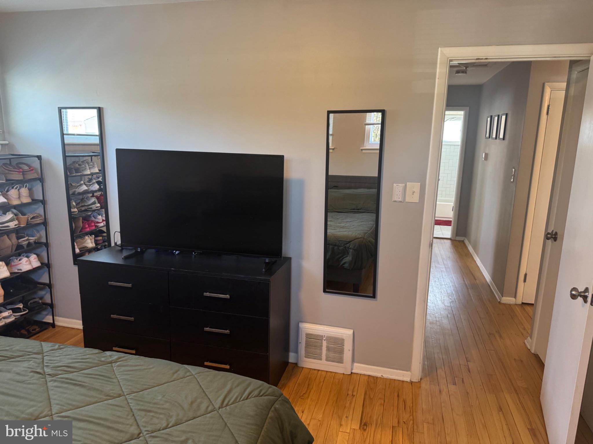 856 Woodlane Road Mount Holly, NJ 08060 - Photo 11 of 24 Modern bedroom with sleek design.