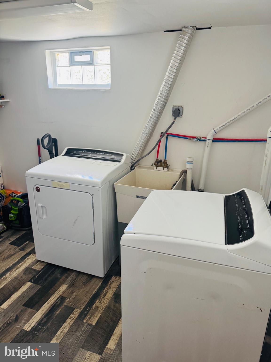 856 Woodlane Road Mount Holly, NJ 08060 - Photo 21 of 24 Bright and functional laundry space.