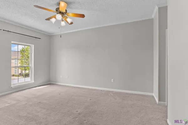 $175,000 | 7640 Lasalle Avenue, Unit 204, Baton Rouge, LA 70806