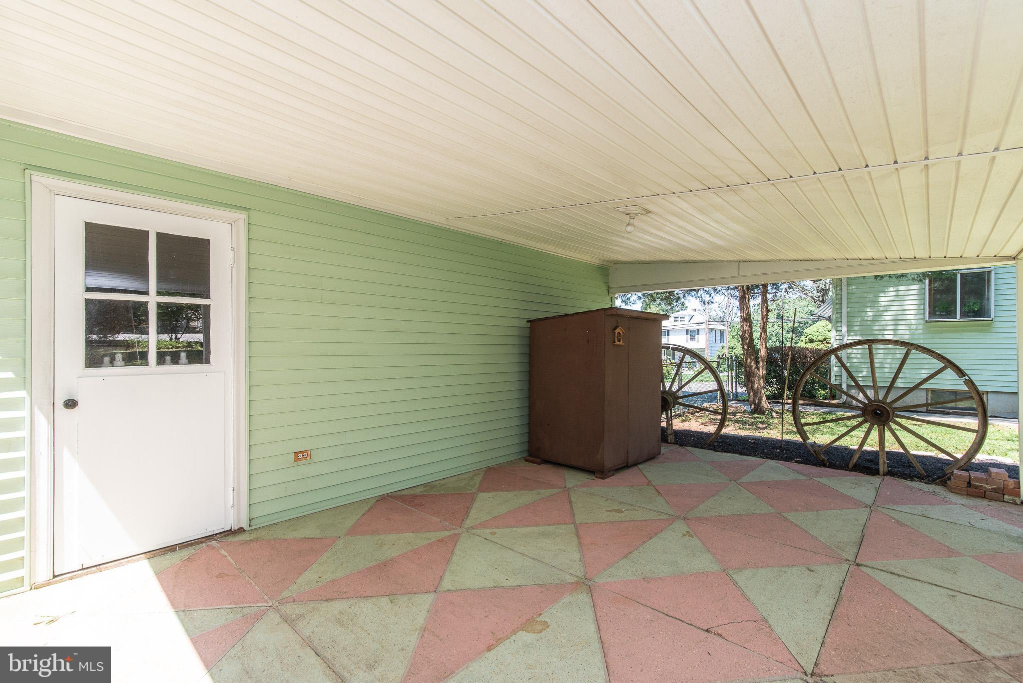 1413 Providence Road Baltimore, MD 21286 - Photo 26 of 33 Great for Picnic or Relaxing