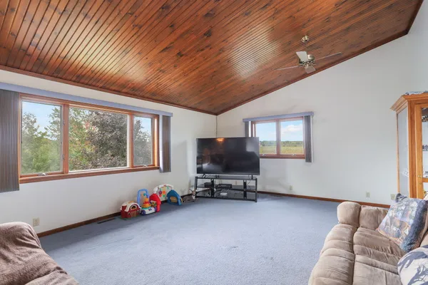 $520,000 | 2861 West Polk Road, Hart, MI 49420