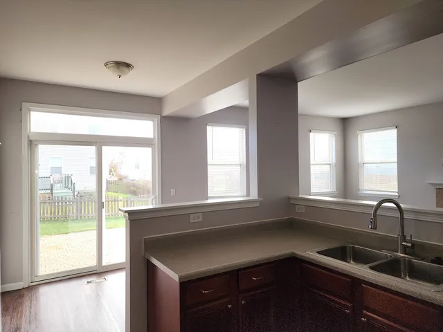 $364,900 | 1825 Bluestem Circle, Aurora, IL 60504