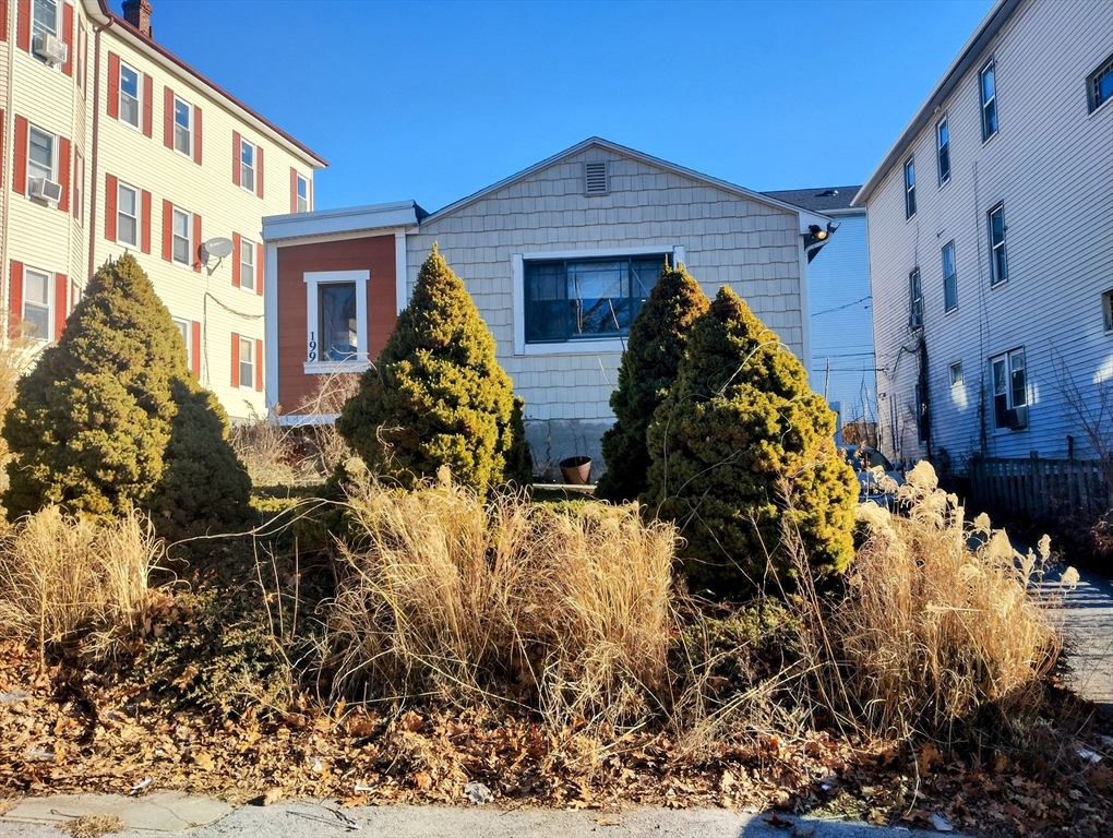 199 Vernon Street Worcester, MA 01607 - Photo 1 of 18