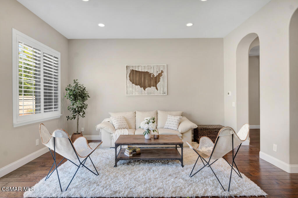 4383 Via Rio Newbury Park, CA 91320 - Photo 11 of 50