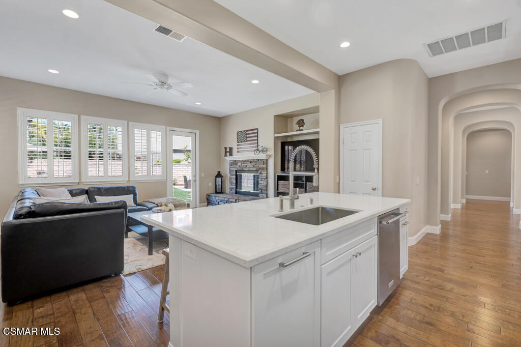 4383 Via Rio Newbury Park, CA 91320 - Photo 19 of 50