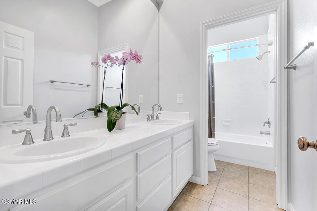 4383 Via Rio Newbury Park, CA 91320 - Photo 35 of 50