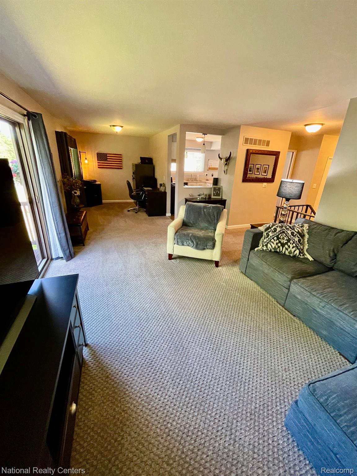5359 Timber Ridge Trail Clarkston, MI 48346 - Photo 12 of 32 updated and cozy room