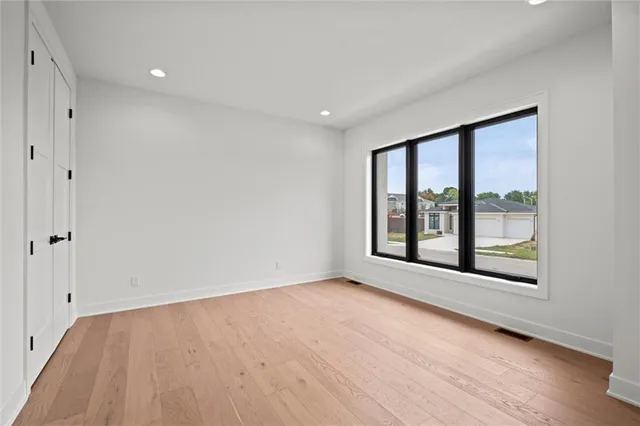 $799,000 | 2614 Northwest 84th Terrace, Kansas City, MO 64154