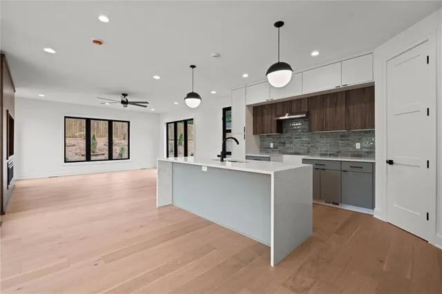 $799,000 | 2614 Northwest 84th Terrace, Kansas City, MO 64154