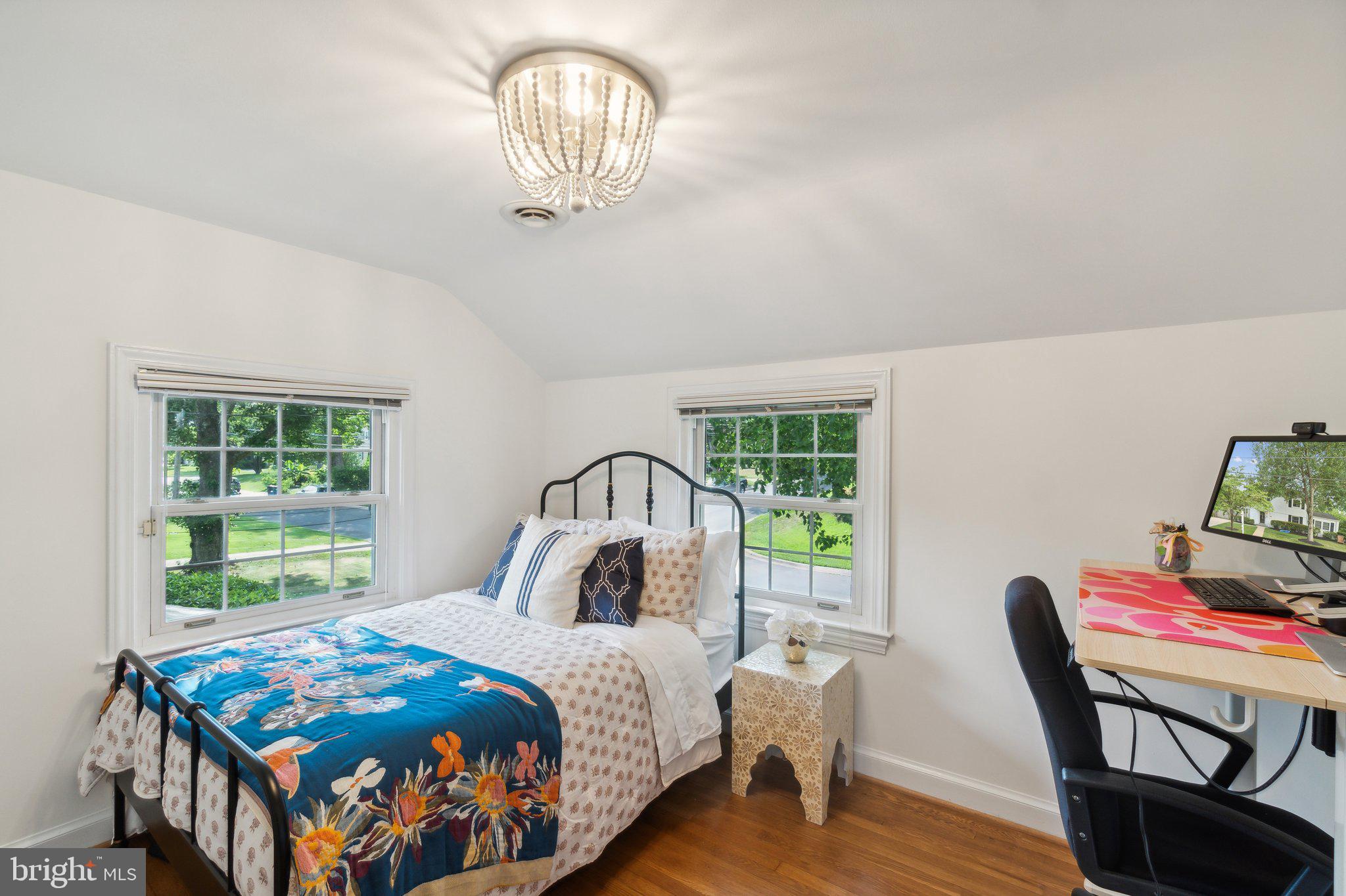 314 Whitestone Road Silver Spring, MD 20901 - Photo 14 of 26 Upper level bedroom.