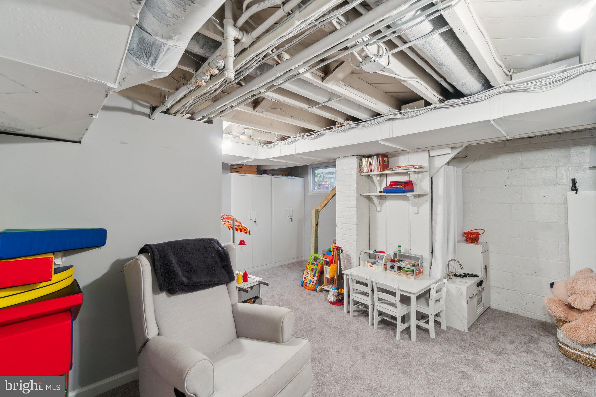 314 Whitestone Road Silver Spring, MD 20901 - Photo 19 of 26 Bright lower level.