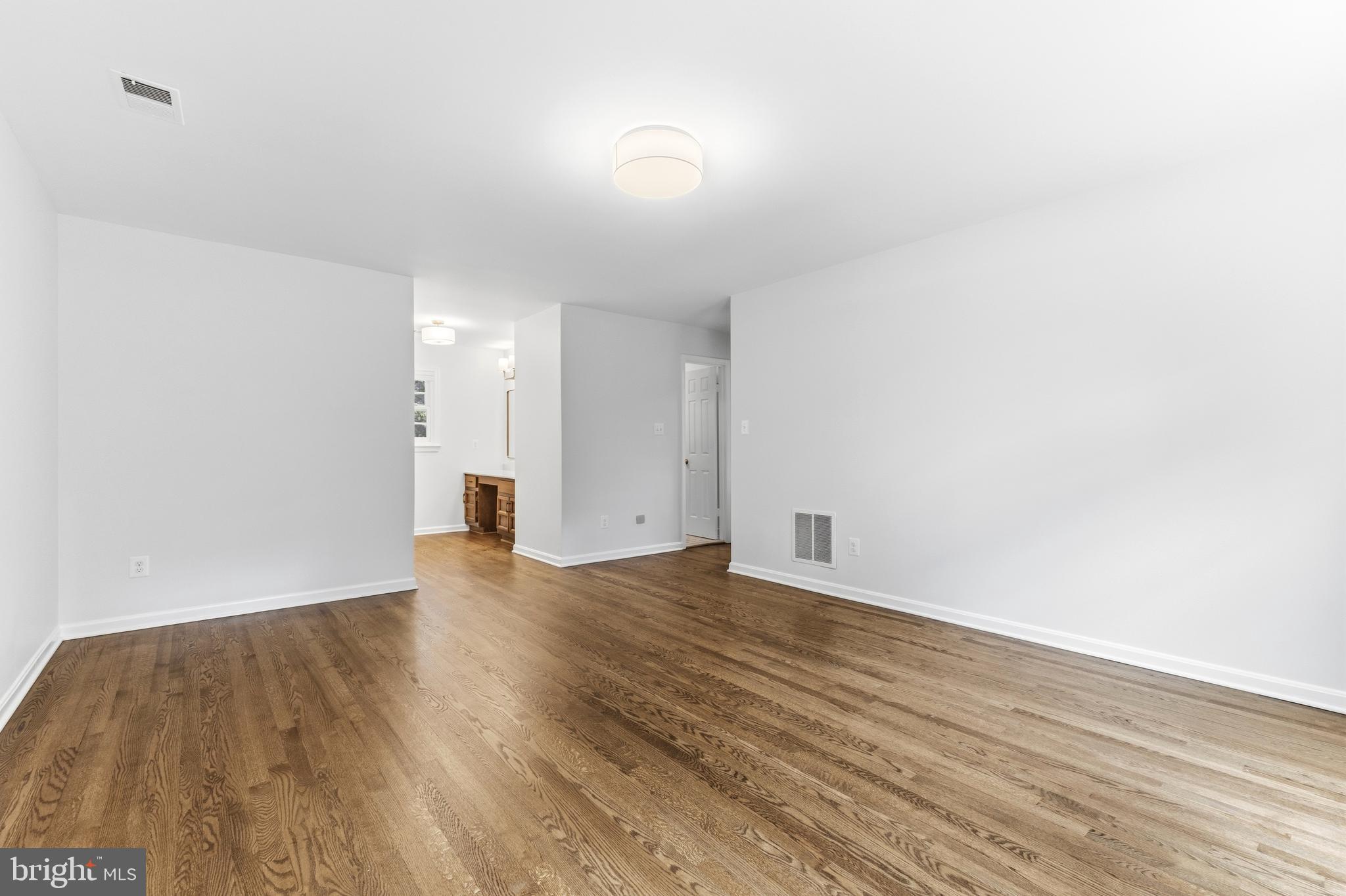 9200 Ripple Brook Road Great Falls, VA 22066 - Photo 23 of 43 Beautiful Refinished Hardwoods in all Bedrooms