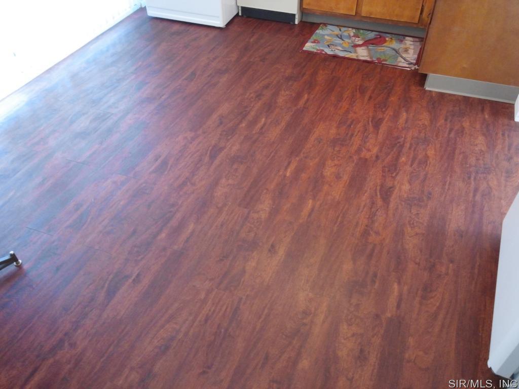 5310 Godfrey Road, Unit 7 Godfrey, IL 62035 - Photo 16 of 28 Gallery Image 16
