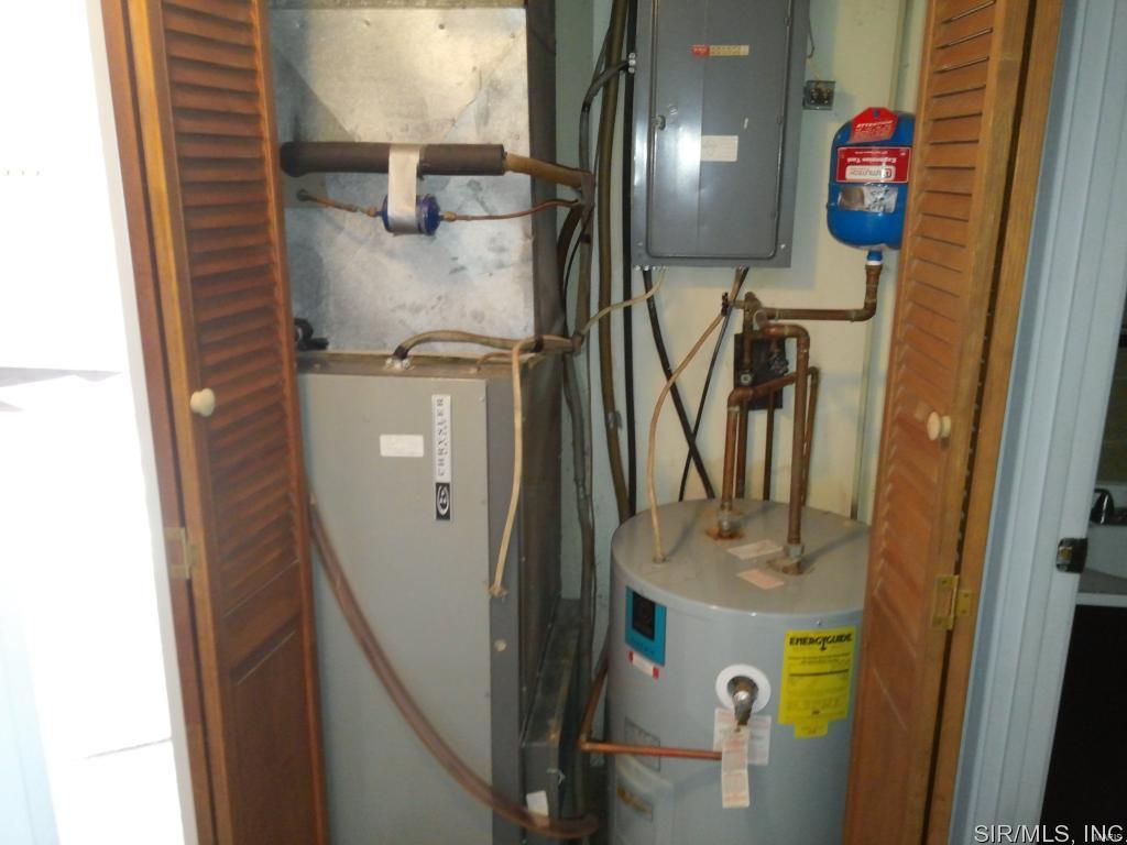 5310 Godfrey Road, Unit 7 Godfrey, IL 62035 - Photo 27 of 28 Gallery Image 27