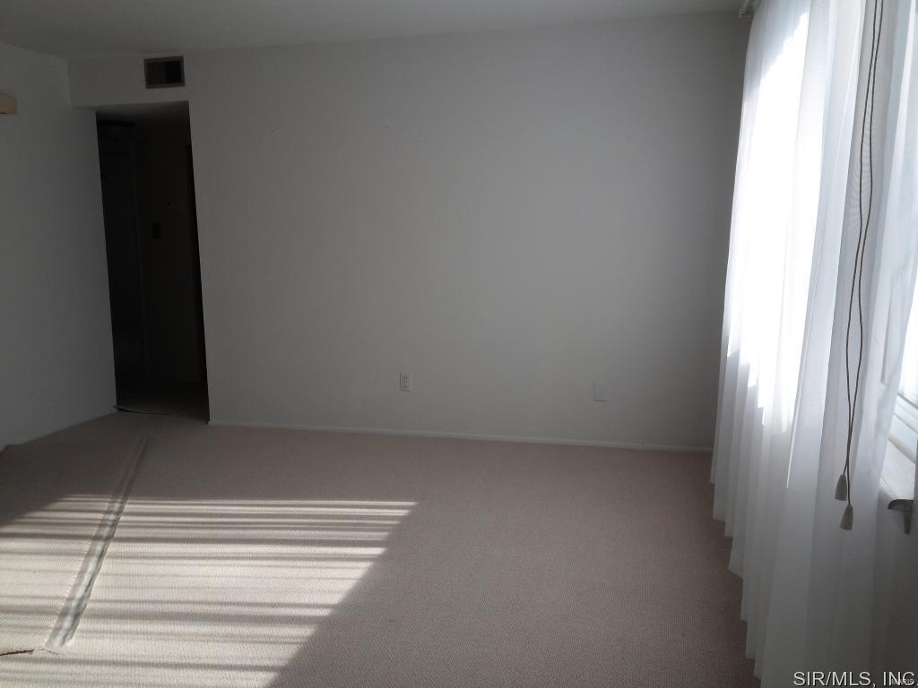 5310 Godfrey Road, Unit 7 Godfrey, IL 62035 - Photo 7 of 28 Gallery Image 7