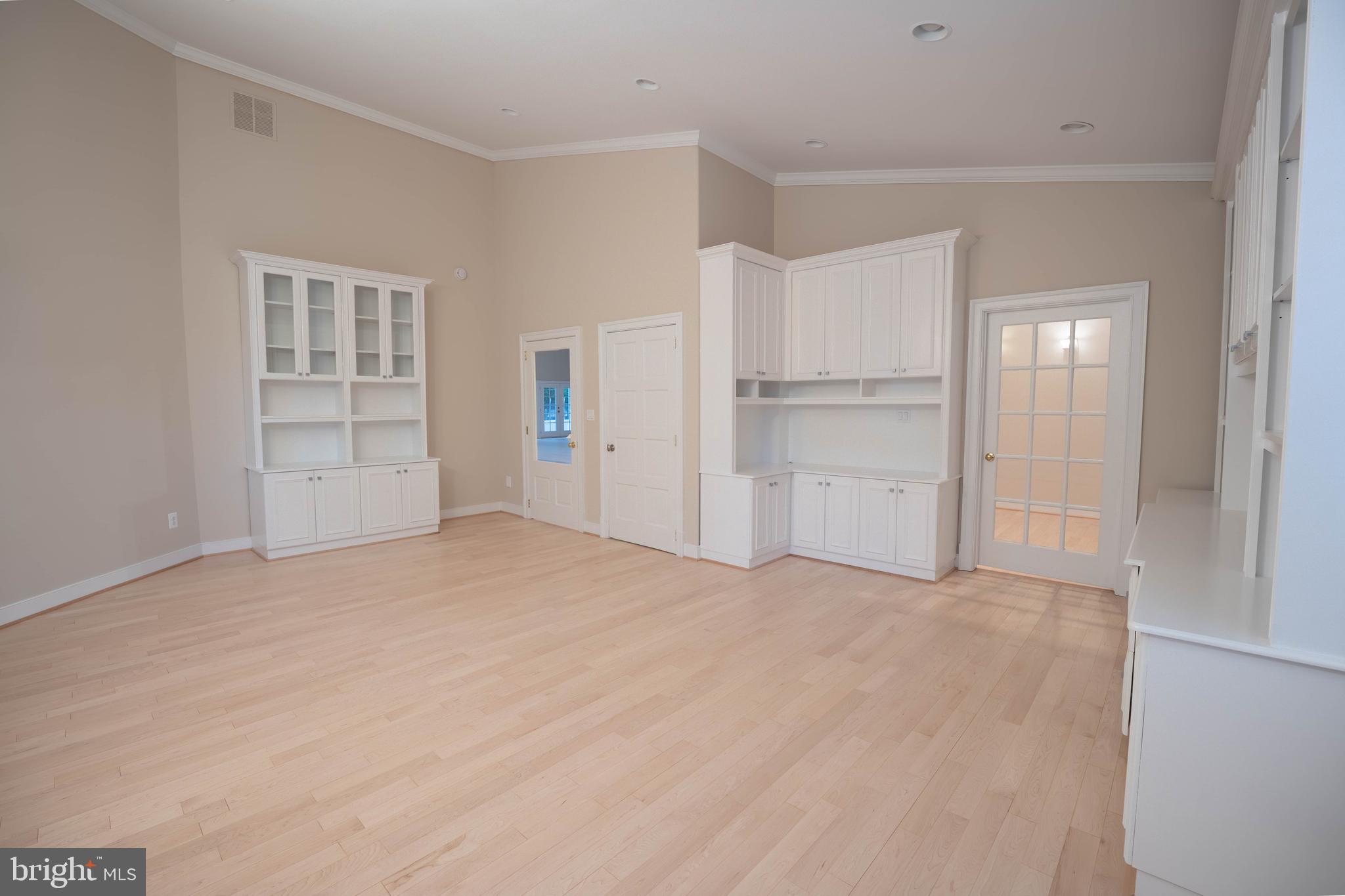 10805 Glen Road Potomac, MD 20854 - Photo 38 of 40