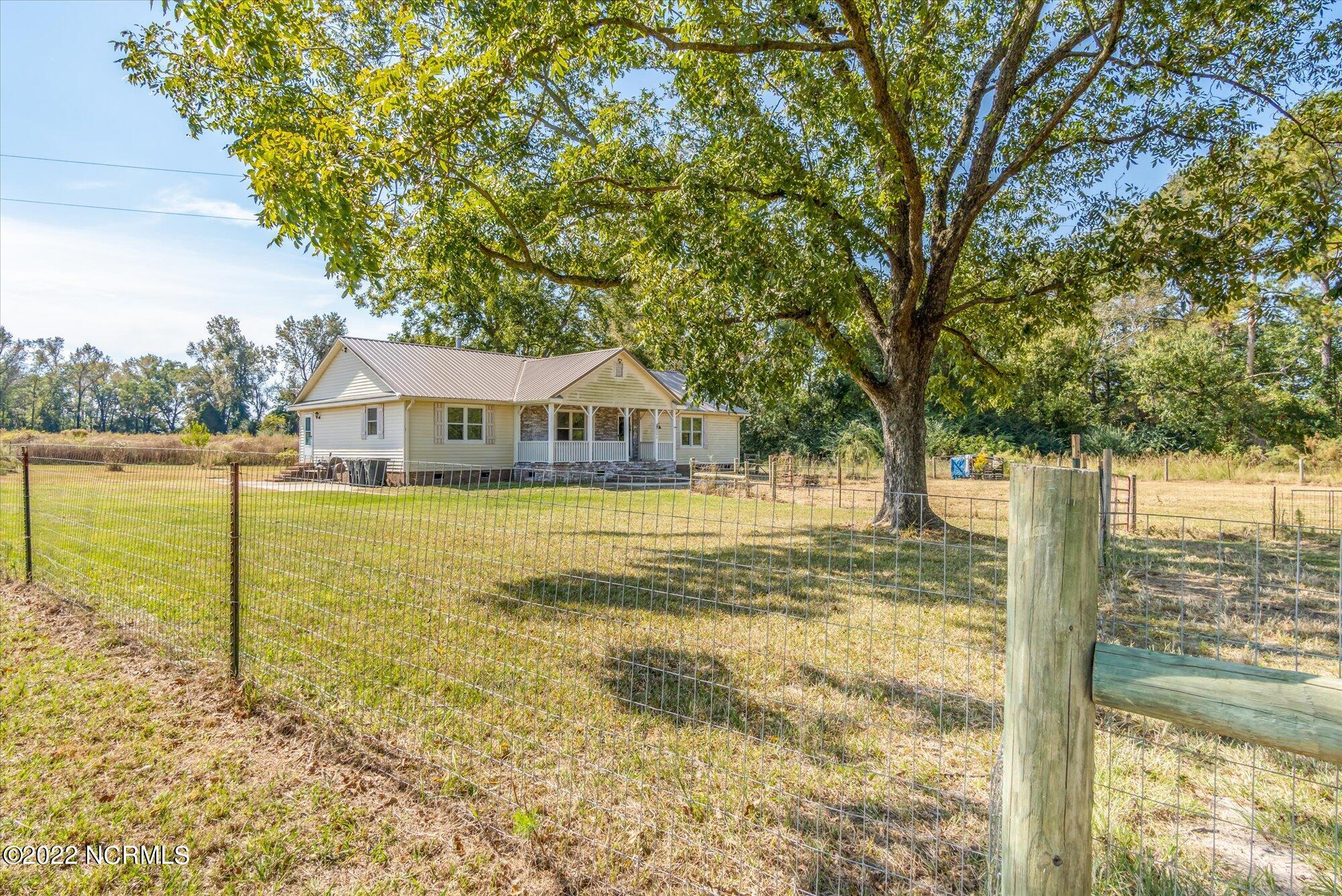 295 Willie Hatcher Road Chinquapin, NC 28521 - Photo 2 of 47 02-295 WIllie Hatcher-2