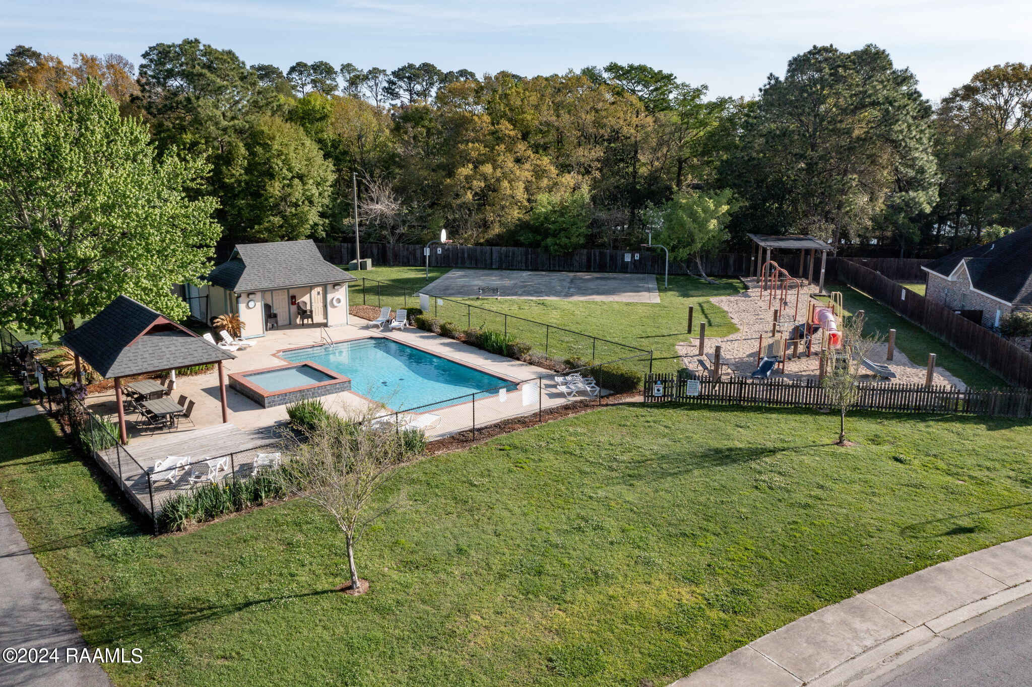 705 Southlake Circle Youngsville, LA 70592 - Photo 32 of 32 30-web-or-mls-DJI_0006