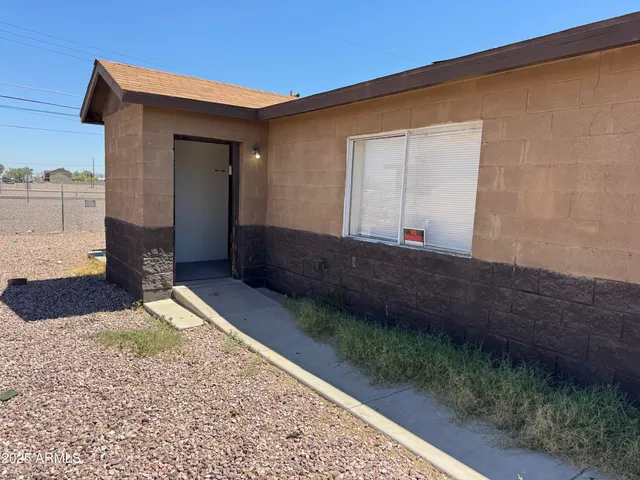 $2,863 | 1224 East Apache Street, Phoenix, AZ 85034