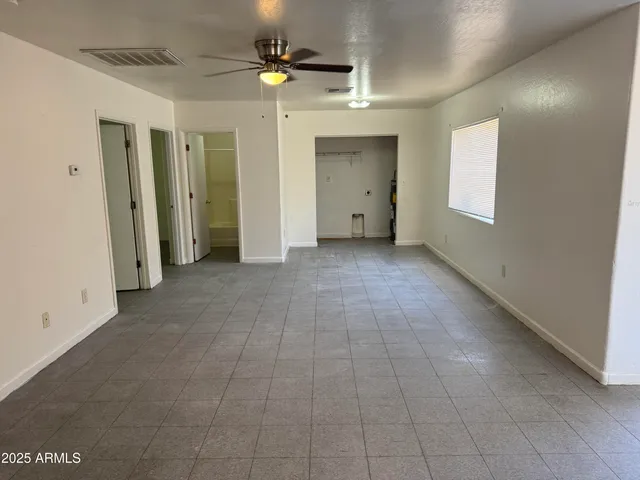 $2,863 | 1224 East Apache Street, Phoenix, AZ 85034