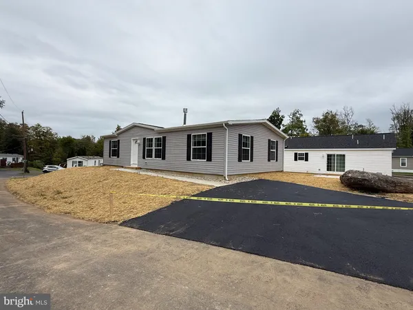 $202,500 | 497 Roeder Lane, Sellersville, PA 18960