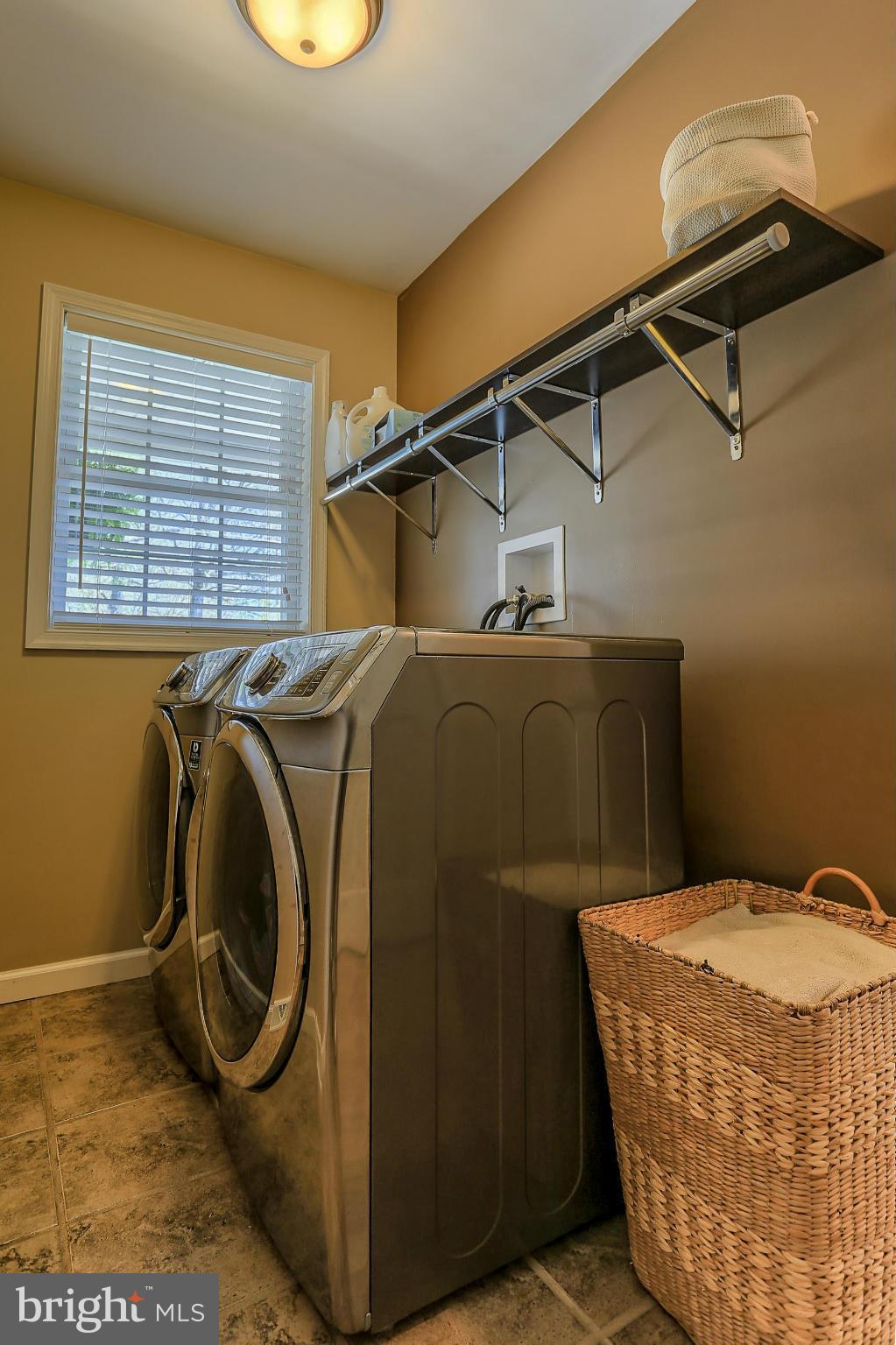 1449 Johnson Road Chambersburg, PA 17202 - Photo 17 of 30 Interior (General)