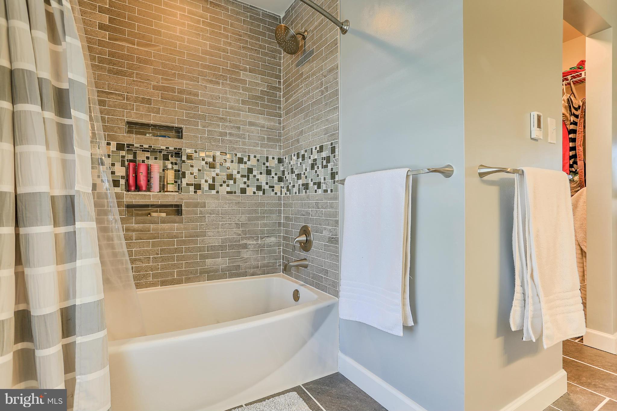 1449 Johnson Road Chambersburg, PA 17202 - Photo 20 of 30 Bath (Master)