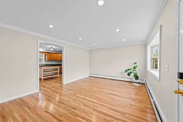 $560,000 | 14 Beaver Street, Nashua, NH 03063