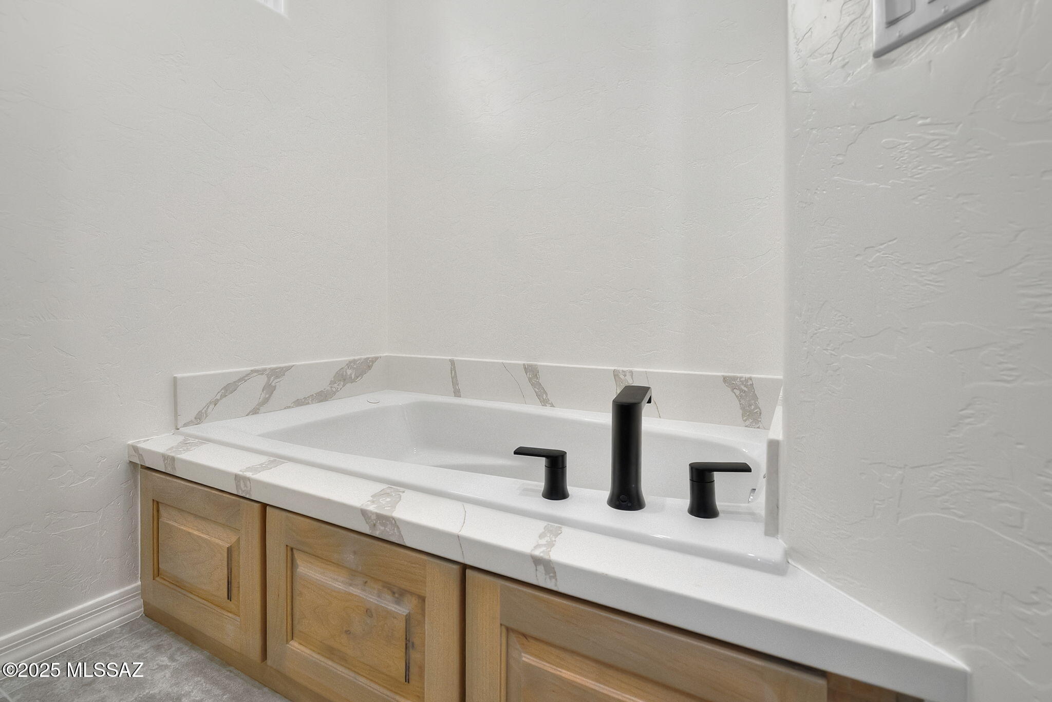 893 Rocin Court Rio Rico, AZ 85648 - Photo 20 of 26