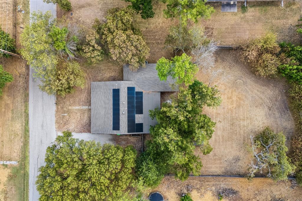416 South Harrison Street Pilot Point, TX 76258 - Photo 17 of 20 Gallery Image 17
