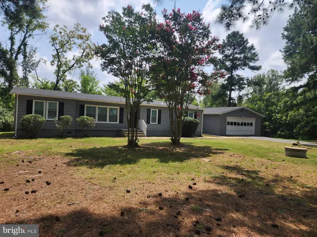 a view of outdoor space with yard