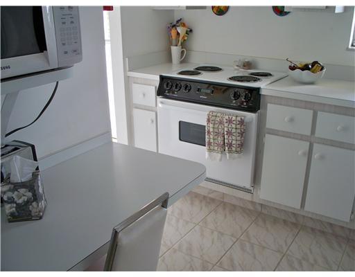 1921 Southwest Palm City Road, Unit 11I Stuart, FL 34994 - Photo 16 of 25 Gallery Image 16