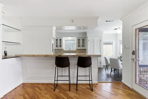 $715,000 | 531 Azaleadell Drive, Houston, TX 77018