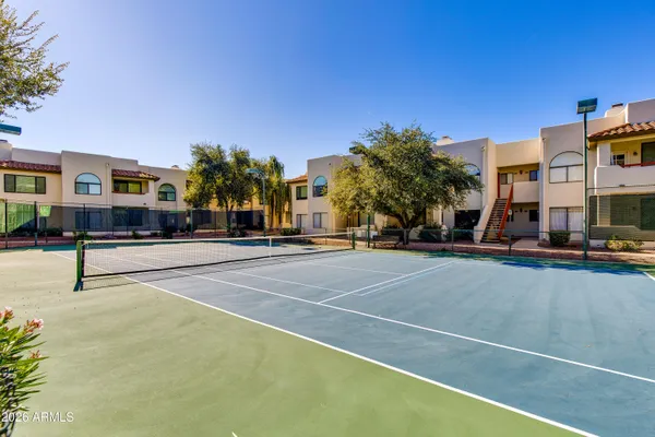 $315,000 | 750 East Northern Avenue, Unit 2030, Phoenix, AZ 85020
