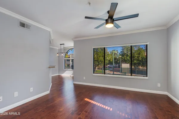 $315,000 | 750 East Northern Avenue, Unit 2030, Phoenix, AZ 85020