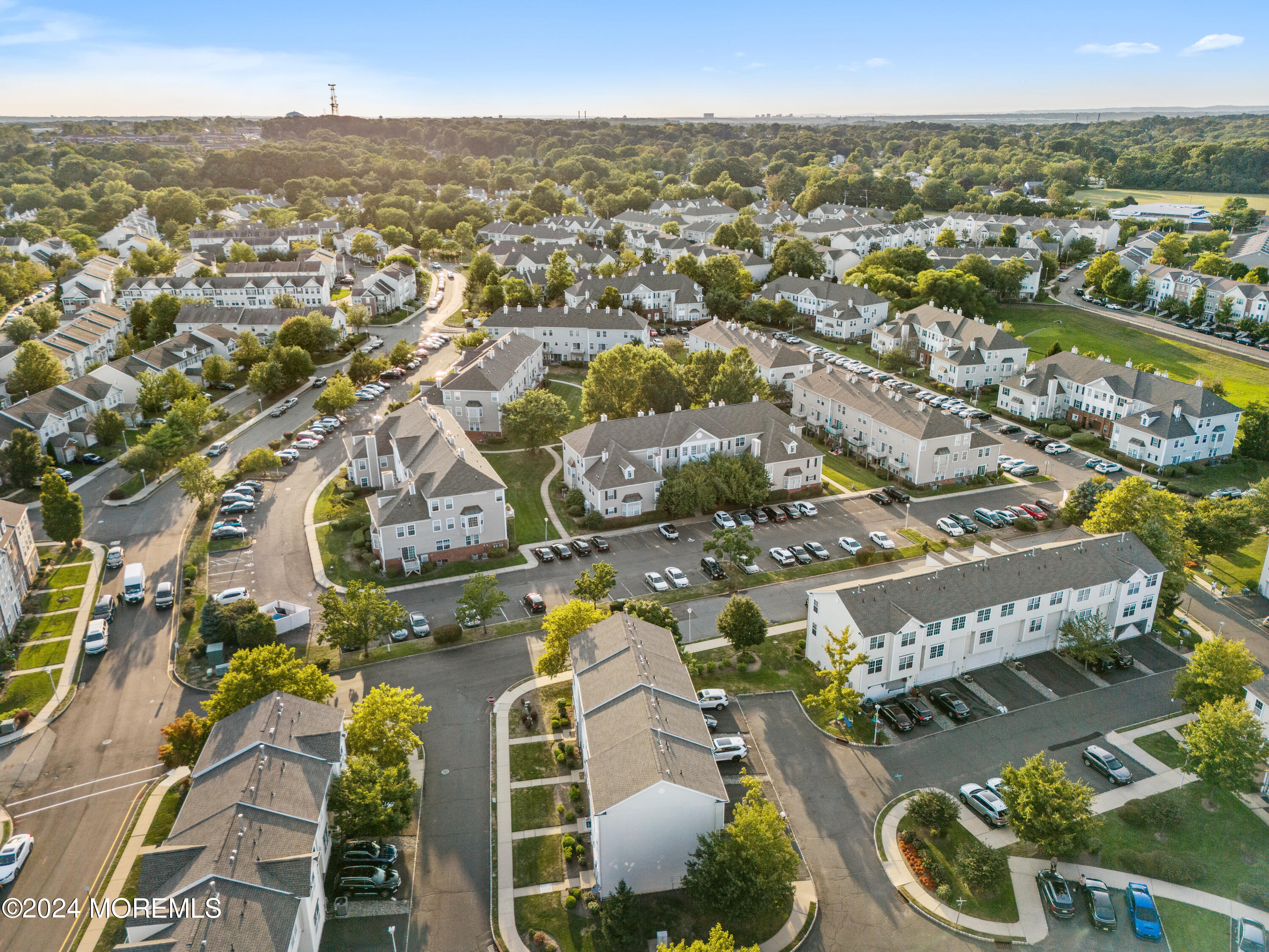 5 Kuczynski Drive, Unit 945 Parlin, NJ 08859 - Photo 58 of 62 DJI_20240909180959_0285_D