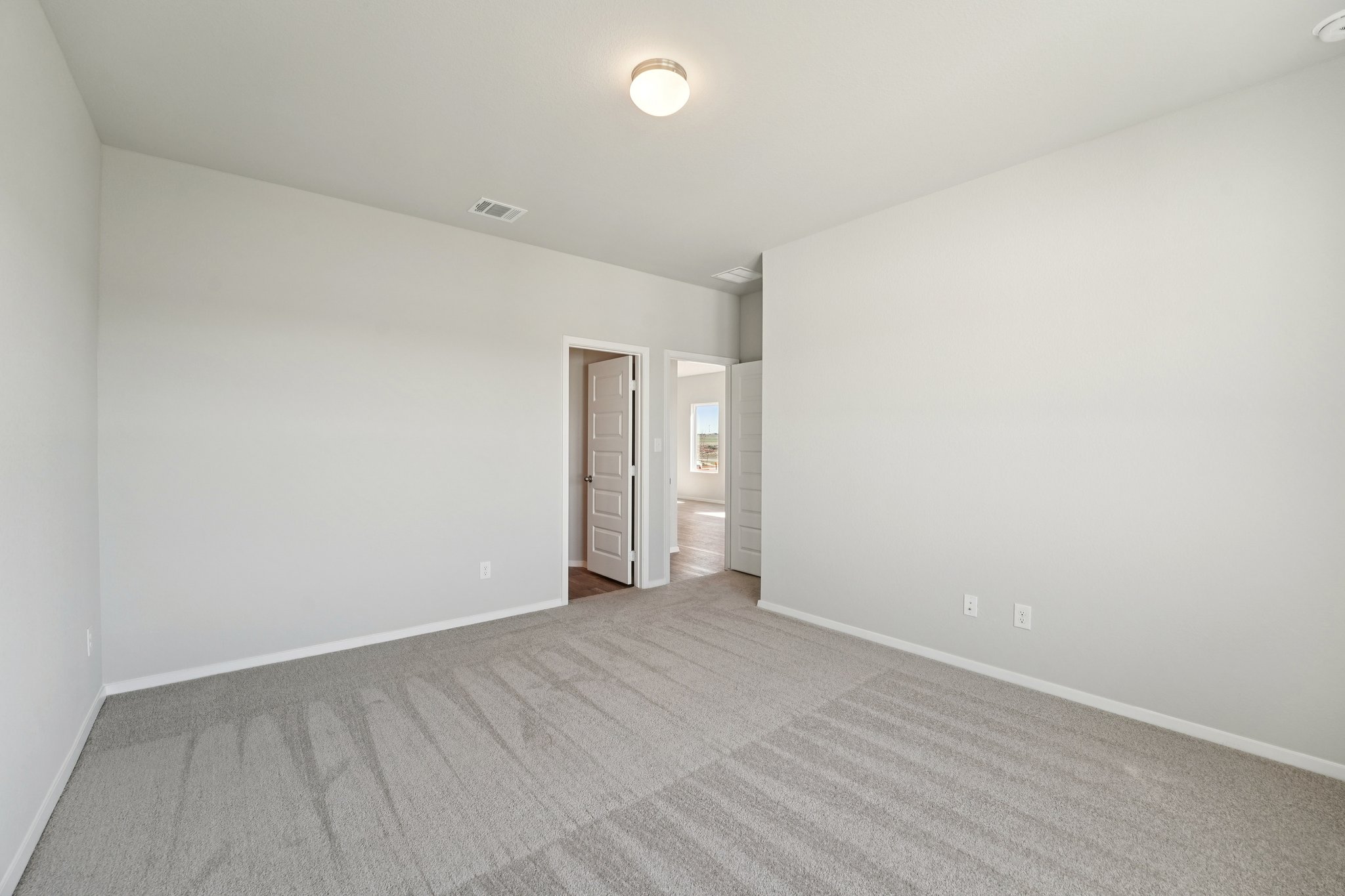 136 Summer Drive Elgin, TX 78621 - Photo 15 of 35 Primary Bedroom