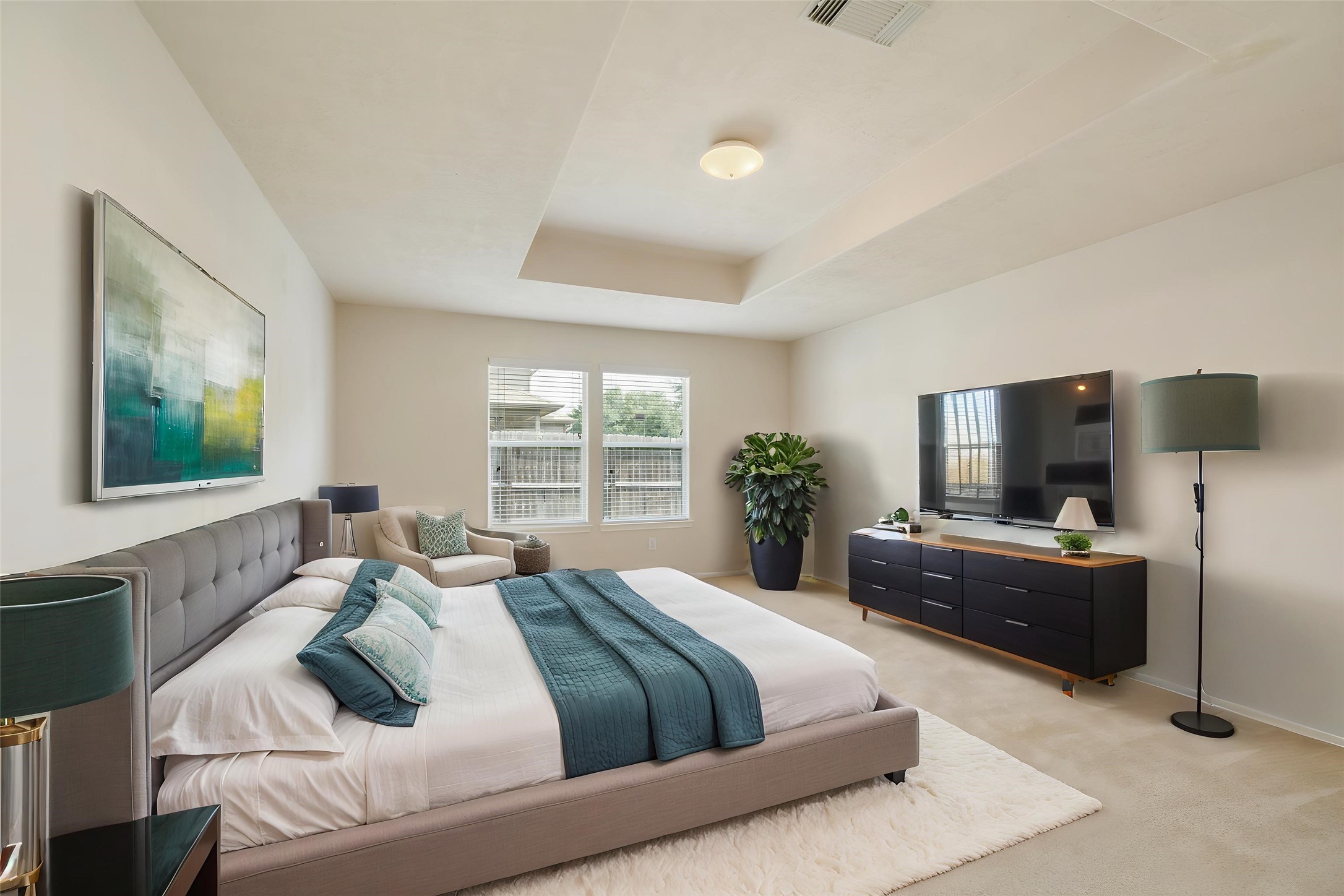 9339 Canady Park Lane Houston, TX 77075 - Photo 21 of 44 Large Downstairs Primary Bedroom with Tray Ceiling (Virtually Staged)