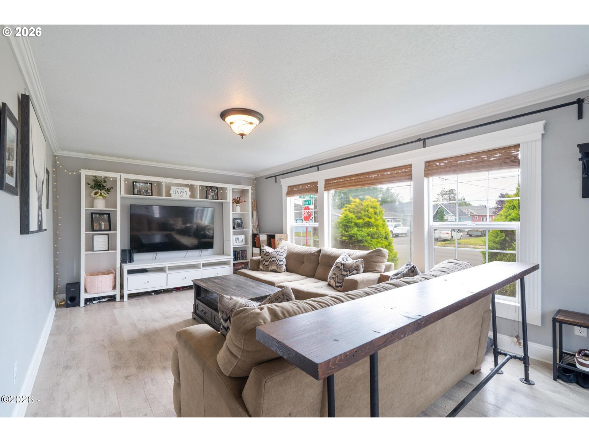 1303 3rd Street Tillamook, OR 97141 - Photo 4 of 42