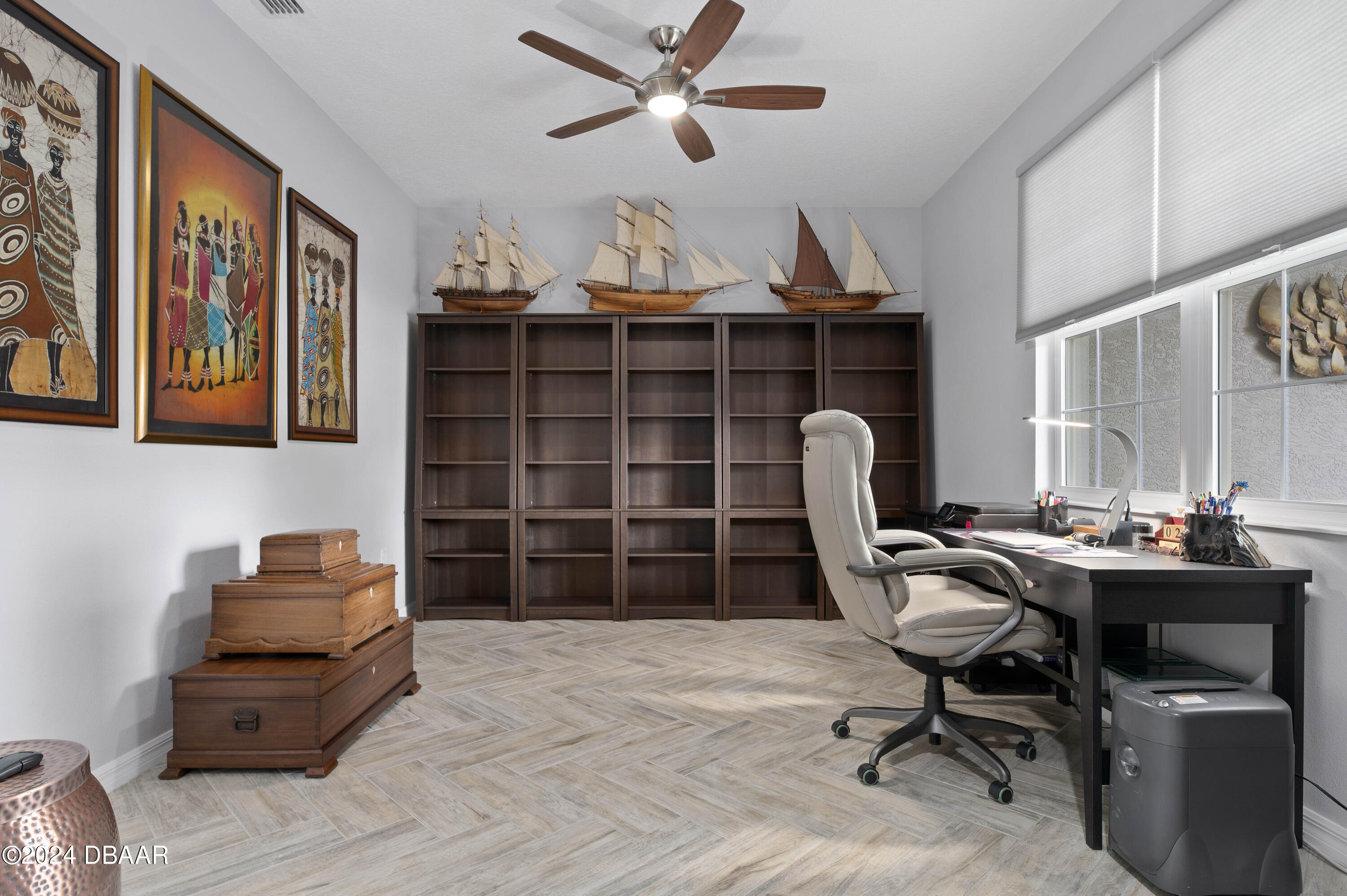 9794 Southwest 92 Street Ocala, FL 34481 - Photo 10 of 39 a workspace with furniture