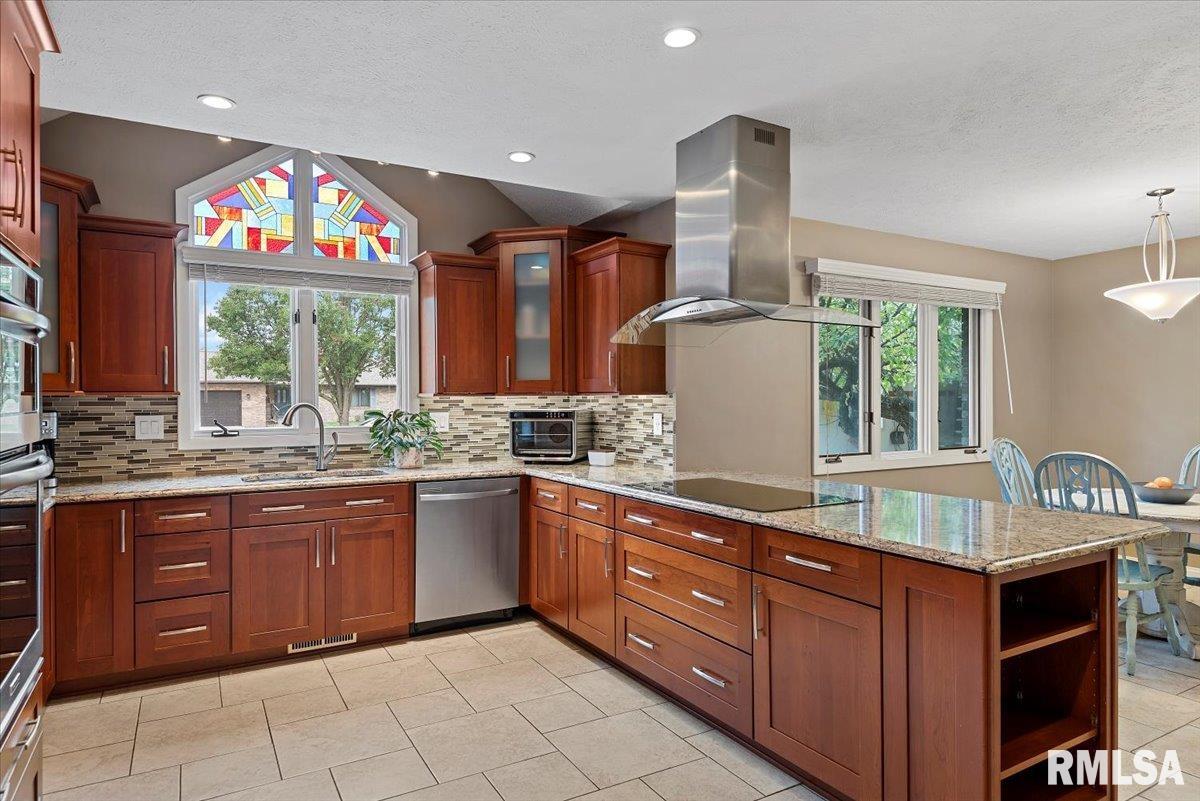 1828 Windycrest Drive Springfield, IL 62704 - Photo 16 of 47