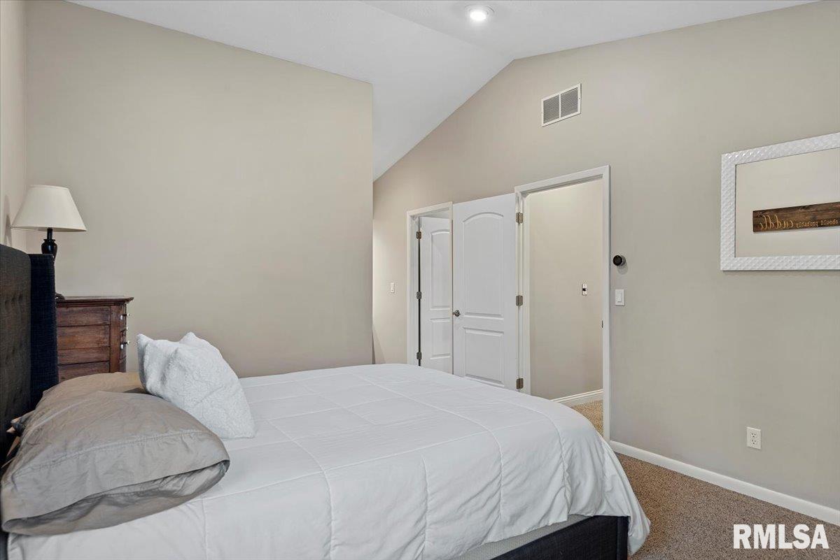 1828 Windycrest Drive Springfield, IL 62704 - Photo 28 of 47