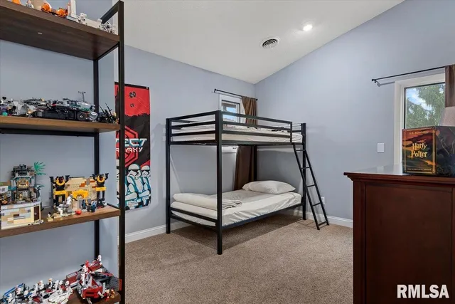 $369,900 | 1828 Windycrest Drive, Springfield, IL 62704