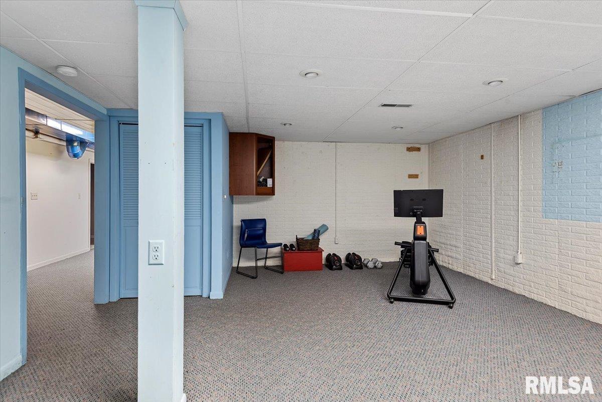 1828 Windycrest Drive Springfield, IL 62704 - Photo 44 of 47