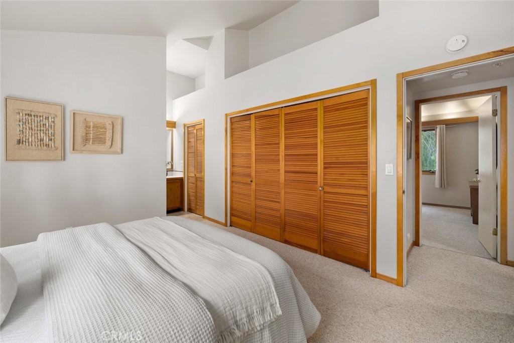 670 Chorro Street, Unit D San Luis Obispo, CA 93401 - Photo 30 of 40 a bedroom with a bed and a desk