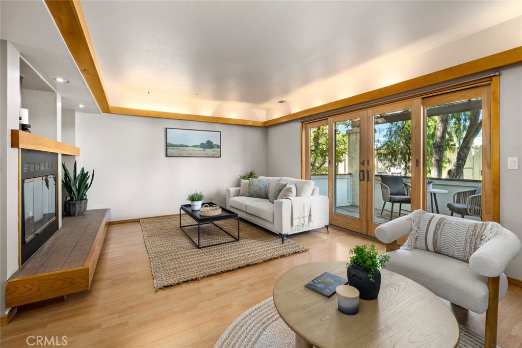 670 Chorro Street, Unit D San Luis Obispo, CA 93401 - Photo 4 of 40 a living room with furniture and a large window