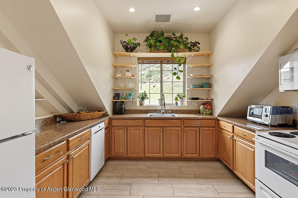 111 West Sopris Creek Road Basalt, CO 81621 - Photo 43 of 51 111WSoprisCreek_WEB_23061333