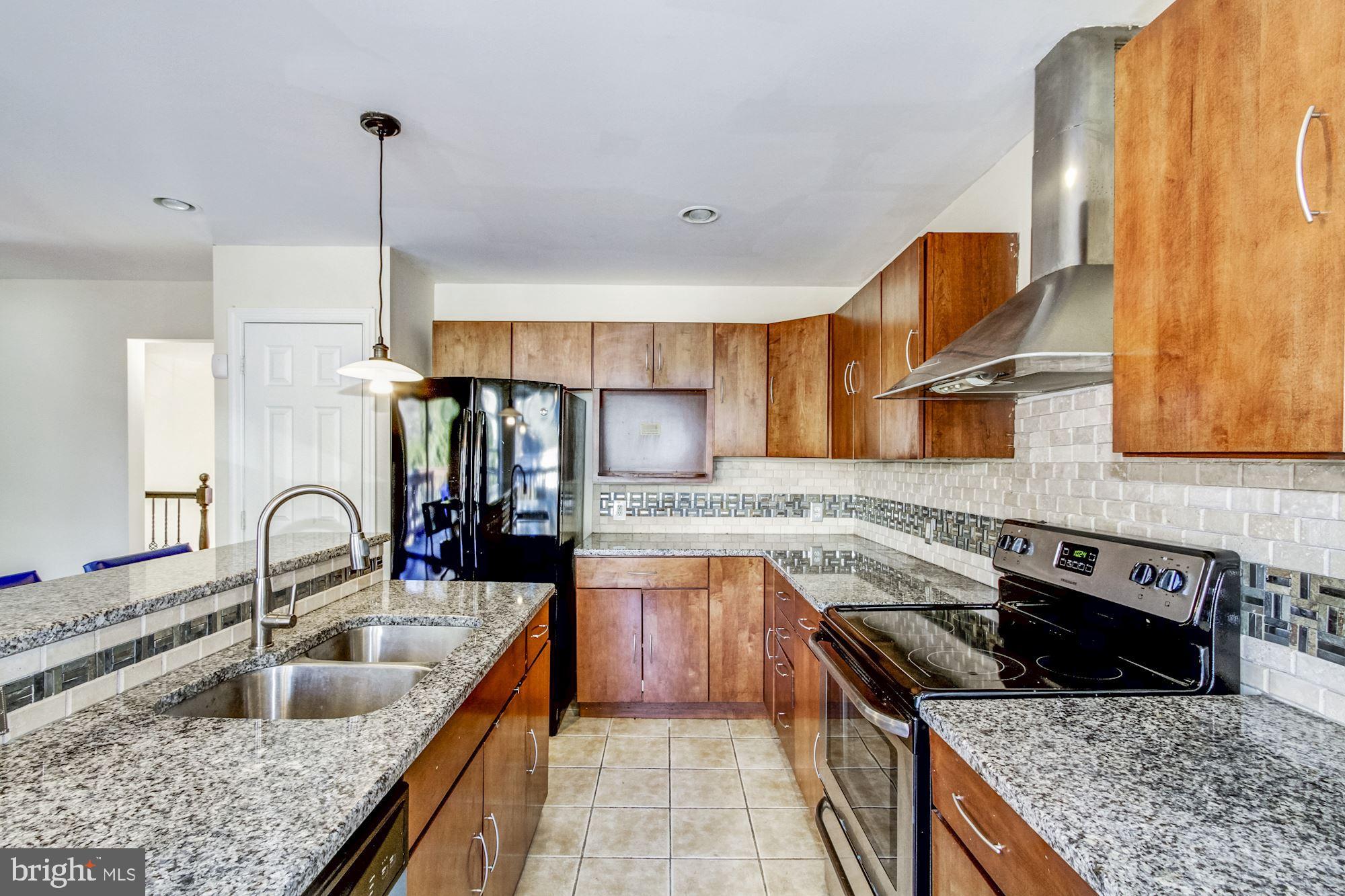 635 Vernon Road Philadelphia, PA 19119 - Photo 28 of 61